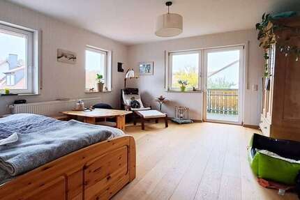 Haus Lindenfels - 3 Zimmer, 117 m&sup2;, 1.050&euro; | Angebot:26890199