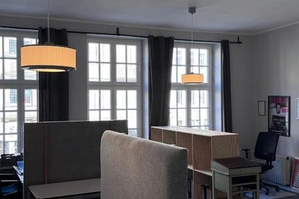 Co-Working Platz in der Innenstadt Münster 2 Tische