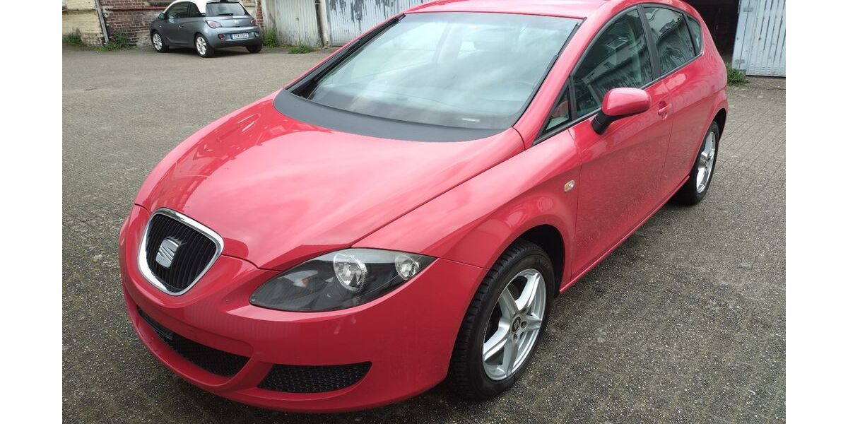 Seat Leon 158.525 km 4.950 &euro; Essen 45130