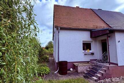 Haus Zwickau Zwickau-West - 3 Zimmer, 65 m&sup2;, 25.000&euro; | Angebot:27722398