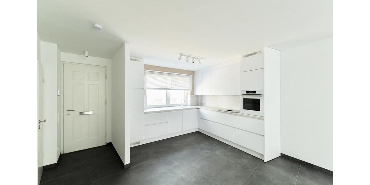 Einfamilienhaus Hilden - 3 Zimmer, 122 m&sup2;, 2.340&euro; | Angebot:23459204