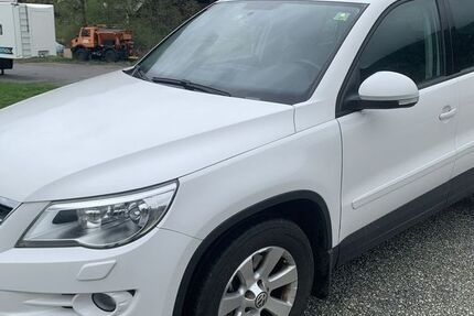 VW Tiguan 198.000 km 4.990 &euro; Lenggries,Fleck 83661
