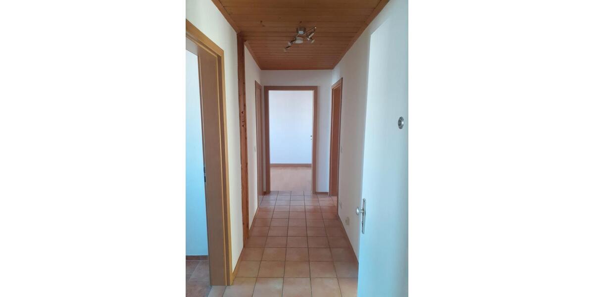 Hochparterre Miesbach - 3 Zimmer, 64 m&sup2;, 340.000&euro; | Angebot:26674912