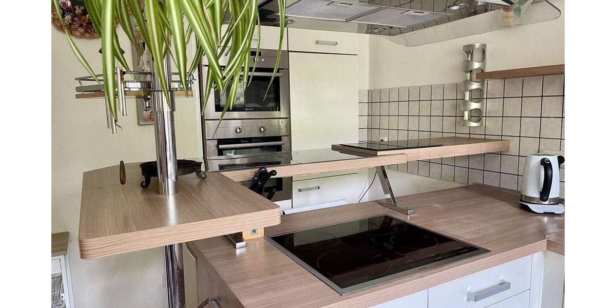 Reihenmittelhaus Köln Ossendorf - 4 Zimmer, 145 m&sup2;, 2.750&euro; | Angebot:24736531