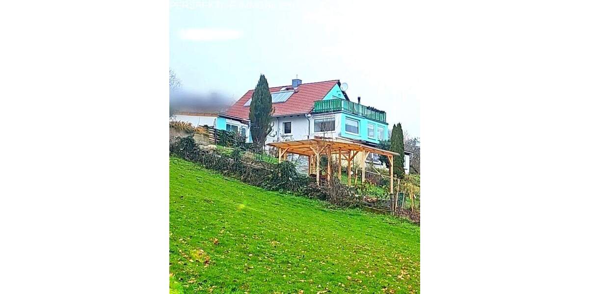 Einfamilienhaus mit Fernblick und Einliegerwohnung 6 zimmer