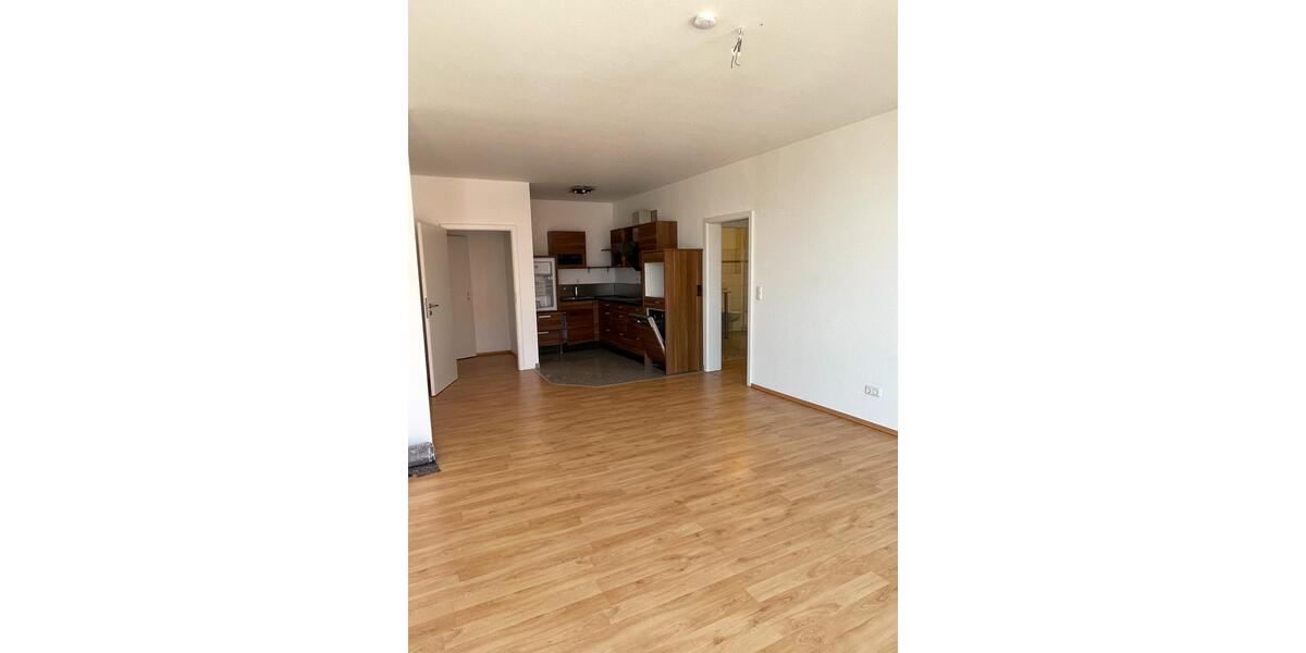 Etagenwohnung Blomberg - 3 Zimmer, 90 m&sup2;, 700&euro; | Angebot:26396526