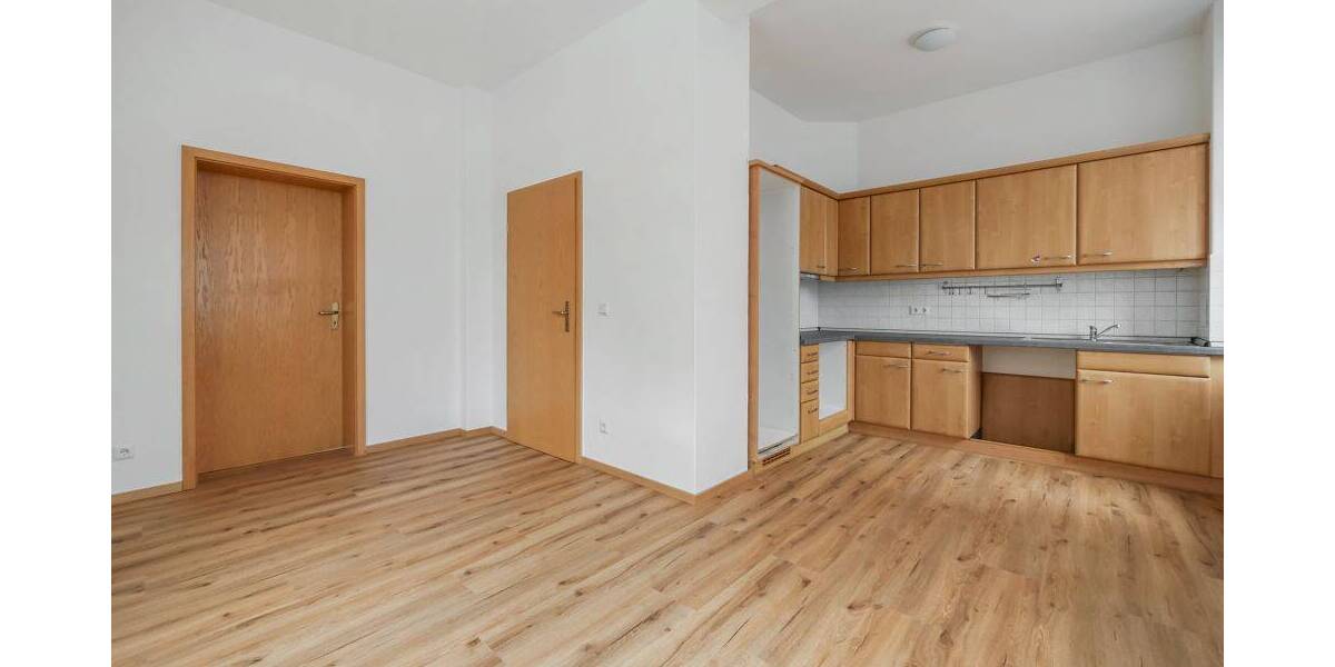 Etagenwohnung Neustadt - 5 Zimmer, 120 m&sup2;, 660&euro; | Angebot:26851154