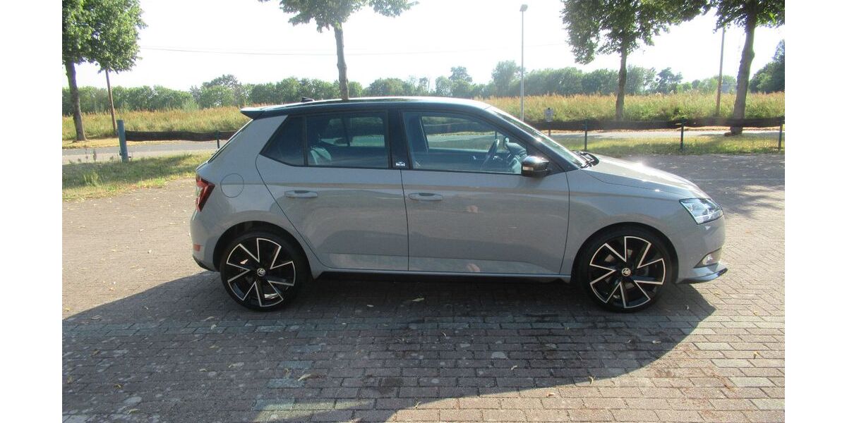 Skoda Fabia 30.400 km 16.800 &euro; Vetschau 03226