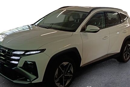 Hyundai TUCSON 25.000 km 32.490 &euro; Itzehoe 25524