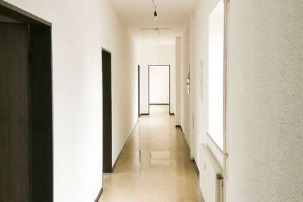 Gewerbeobjekt Bad Pyrmont - 250&euro; | Angebot:27111862