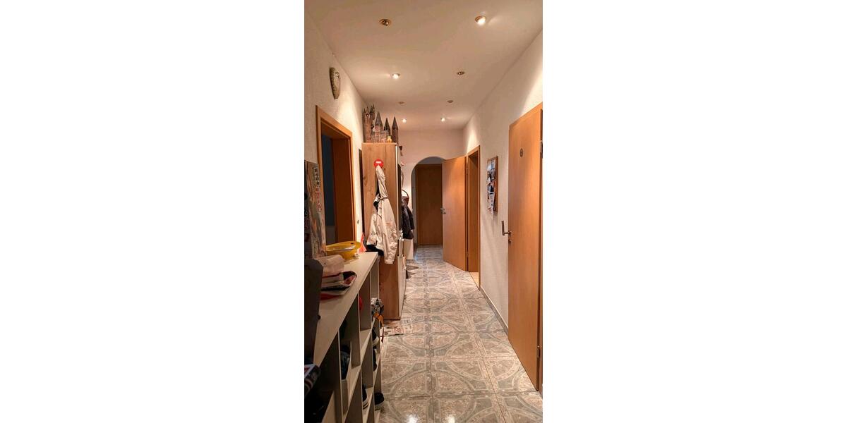 Erdgeschoßwohnung Coburg - 4 Zimmer, 120 m&sup2;, 210.000&euro; | Angebot:26429496