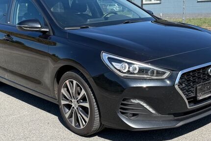 Hyundai i30 278.800 km 5.800 &euro; Rastow 19077