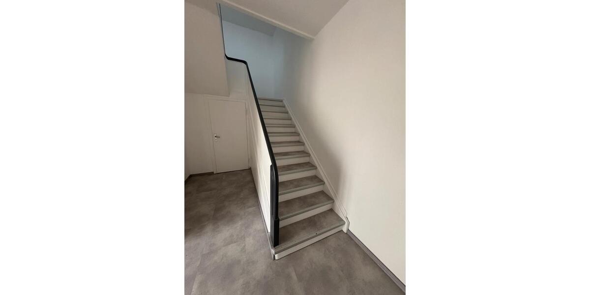 Etagenwohnung Löhne - 4 Zimmer, 88 m&sup2;, 950&euro; | Angebot:26022962