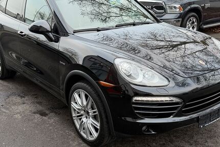 Porsche Cayenne 182.500 km 22.900 &euro; Wiesbaden 65203