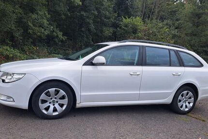 Skoda Superb 153.500 km 7.900 € Ortenberg 63683