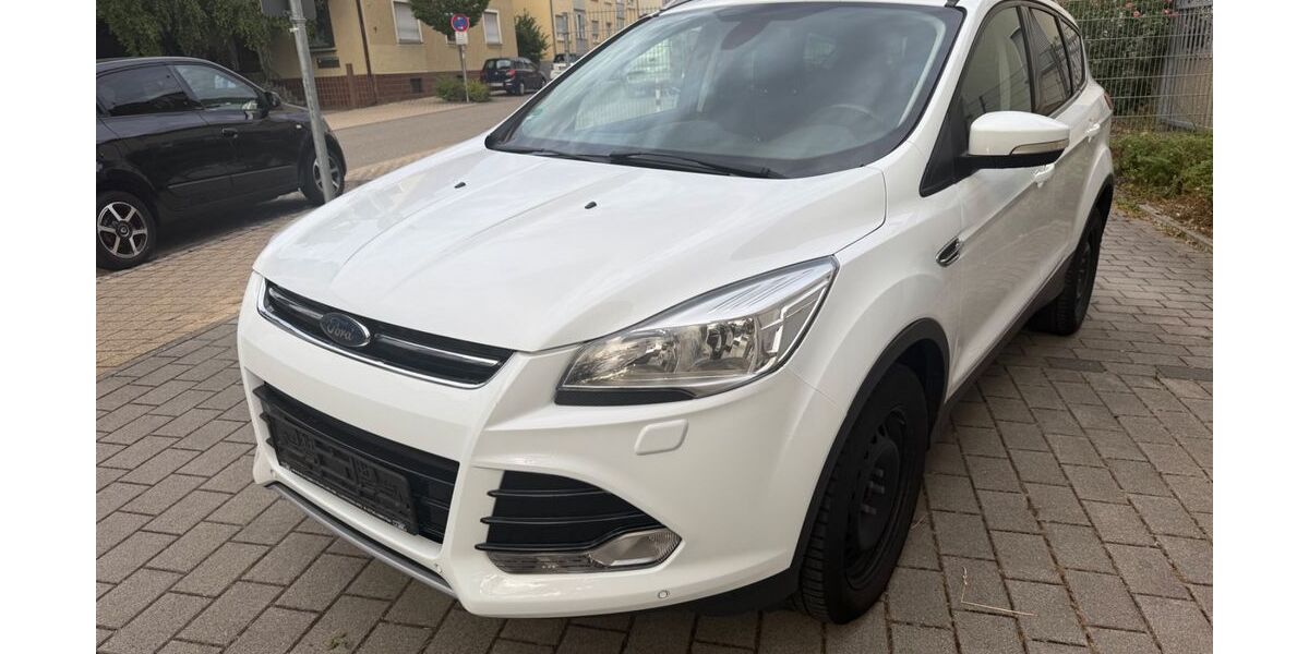 Ford Kuga 108.008 km 5.890 &euro; Heilbronn 74076