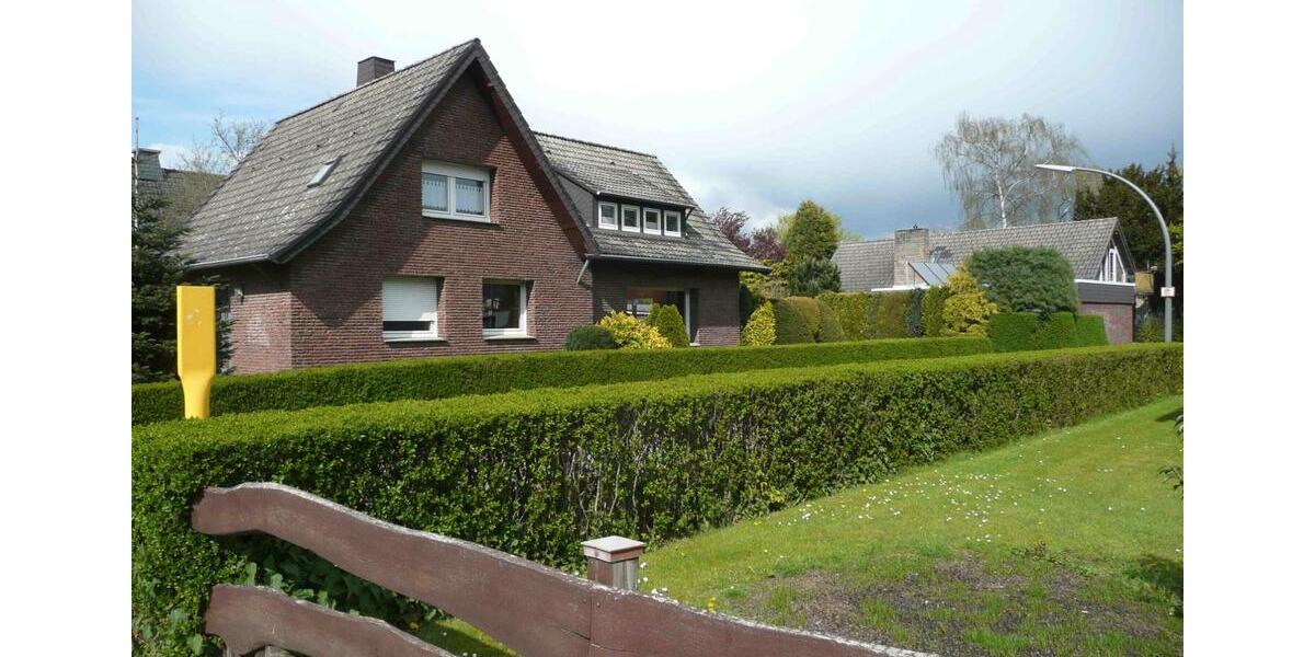 Einfamilienhaus Waltrop - 8 Zimmer, 169 m&sup2;, 440.000&euro; | Angebot:26960045