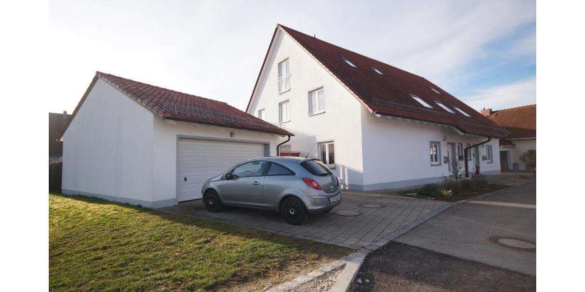 Etagenwohnung Kösching - 3 Zimmer, 88 m&sup2;, 950&euro; | Angebot:24553709