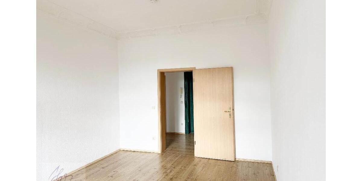 Etagenwohnung Riesa - 2 Zimmer, 74 m&sup2;, 395&euro; | Angebot:26400676