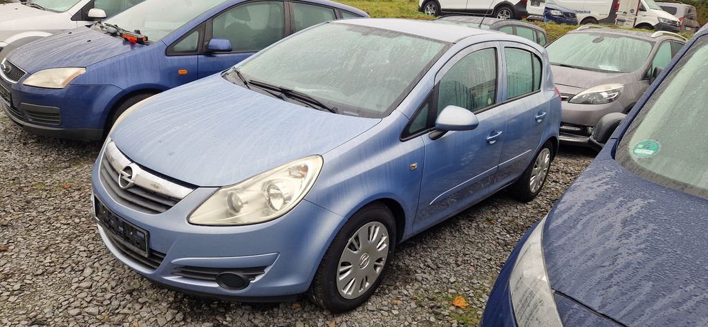 Opel Corsa 145.261 km 2.490 € Massenbachhausen 74252