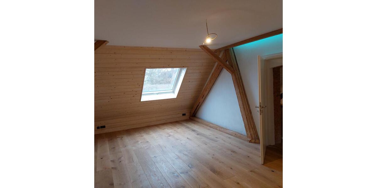 Maisonettenwohnung Hameln Kernstadt - 3 Zimmer, 166 m&sup2;, 1.200&euro; | Angebot:26462426