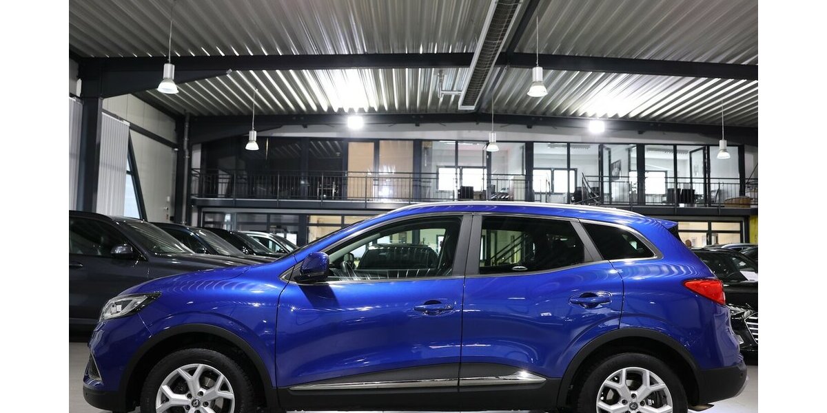 Renault Kadjar TCe 140 DELUXE / PANORAMA / LED-VISION 99.000 km 15.111 &euro; Hamm 59077