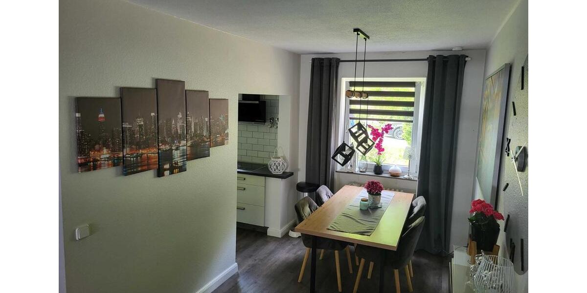 Erdgeschoßwohnung Meßstetten - 4.5 Zimmer, 84 m&sup2;, 240.000&euro; | Angebot:25408190