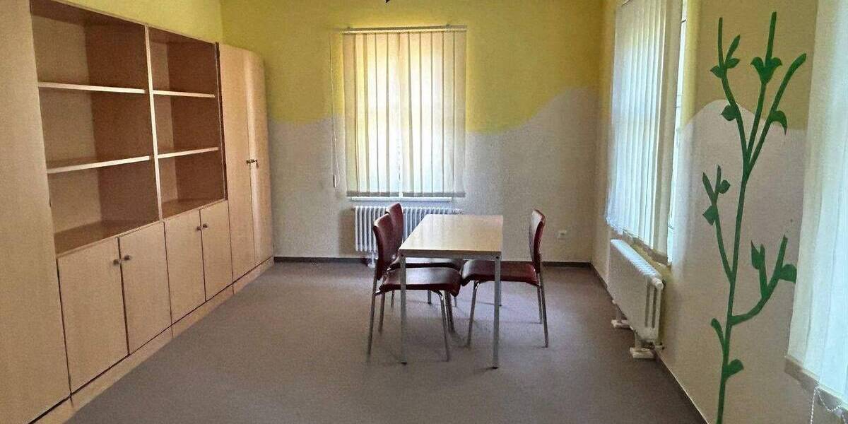 Gewerbeobjekt Riesa Gröba - 1 Zimmer, 425 m&sup2;, 380.000&euro; | Angebot:26852245