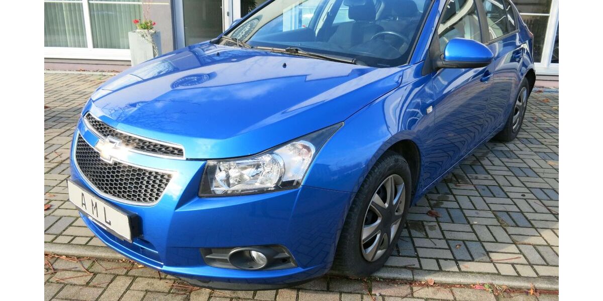 Chevrolet Cruze 140.000 km 4.990 &euro; Lucka 04613
