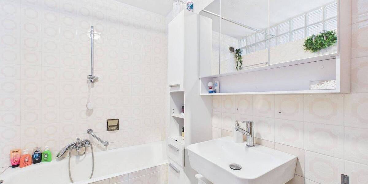 Etagenwohnung Heubach Lautern - 1 Zimmer, 238 m&sup2;, 285.000&euro; | Angebot:26891529