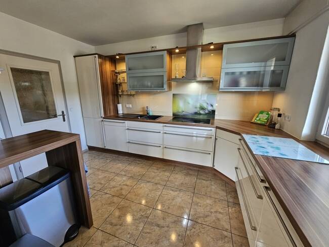 Einfamilienhaus Hellenthal - 7 Zimmer, 236 m&sup2;, 585.000&euro; | Angebot:26220581