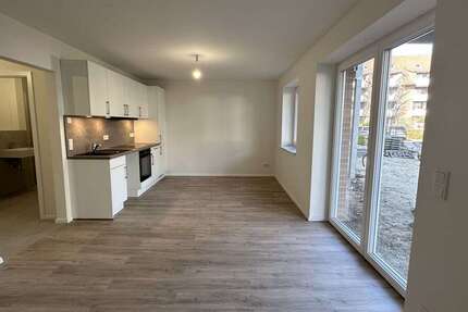 Wohnung Elmshorn - 2 Zimmer, 52 m&sup2;, 750&euro; | Angebot:26944154