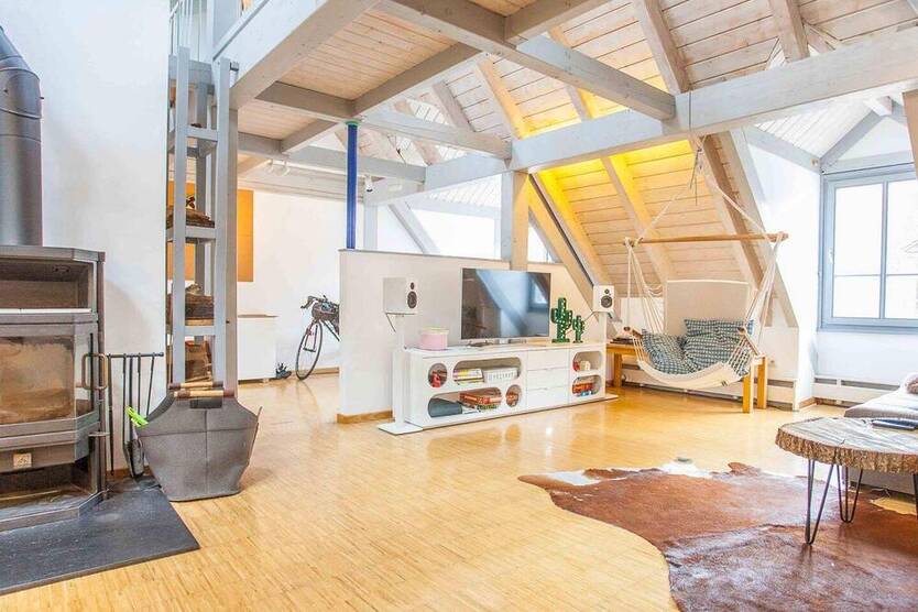 City meets Century - Großzügige Maisonettewohnung im Herzen der Altstadt 5 zimmer