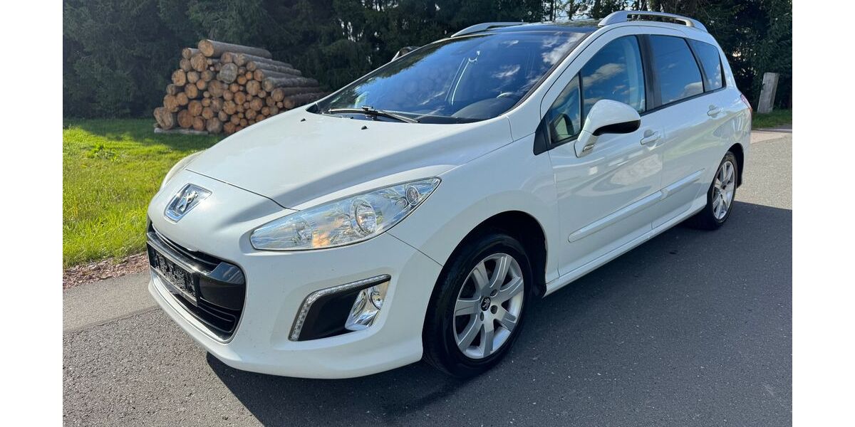 Peugeot 308 178.640 km 2.500 € Mittweida 09648