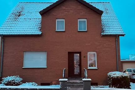 Haus Büren - 7 Zimmer, 160 m&sup2;, 298.000&euro; | Angebot:25861538