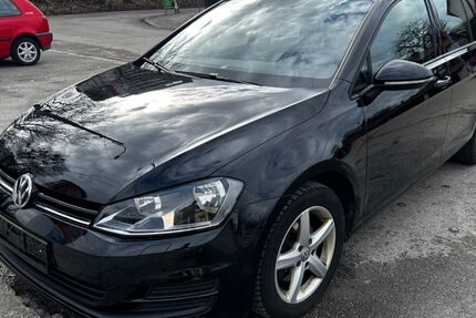 VW Golf 187.000 km 7.099 &euro; München 80689