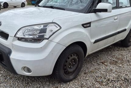 Kia Soul 221.000 km 2.500 &euro; München 81929