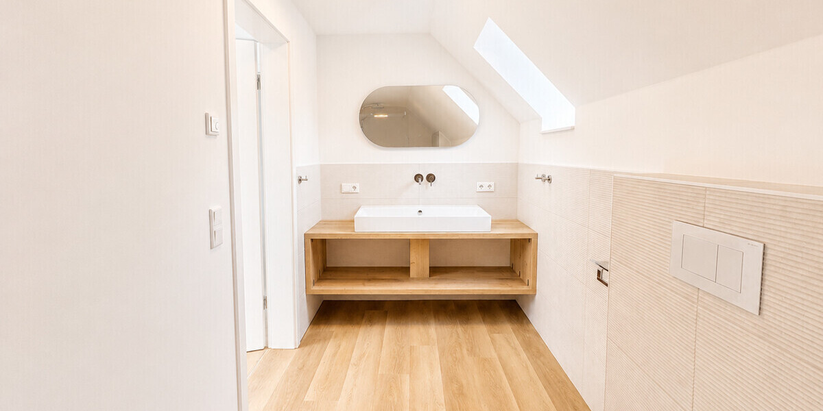 Exklusiver Erstbezug einer hochwertig kernsanierten Maisonettewohnung mit Privatteich & Terrasse - Maisonettenwohnung Münster / Albachten Albachten | Angebot:26621542