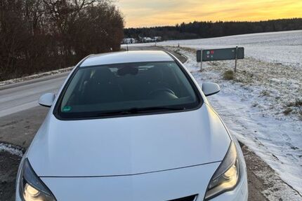 Opel Astra 236.000 km 4.200 &euro; München 81249