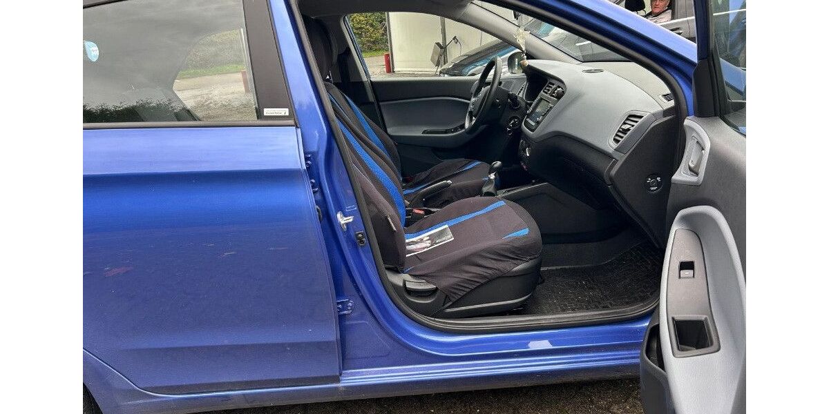 Hyundai i20 23.500 km 13.400 € Königslutter 38154