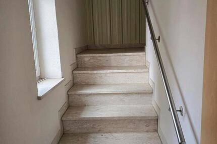 4-Zimmer klimatisierte Dachgeschosswohnung 4 zimmer