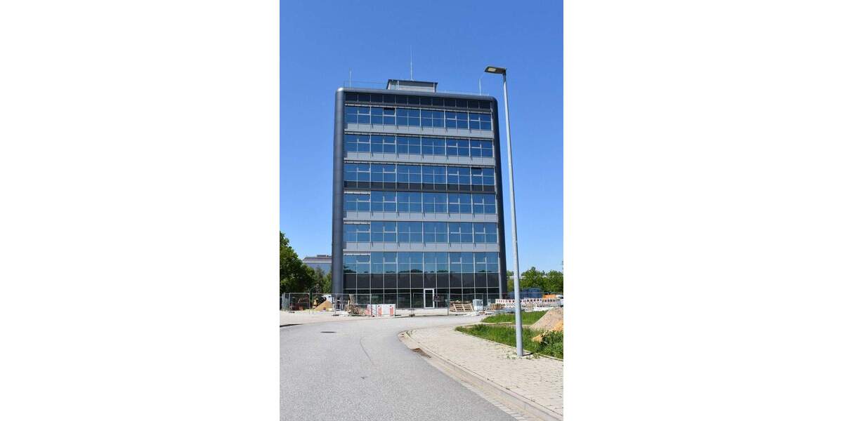 Gewerbeobjekt Wedel - 1 Zimmer, 76 m&sup2;, 1.300&euro; | Angebot:25726946