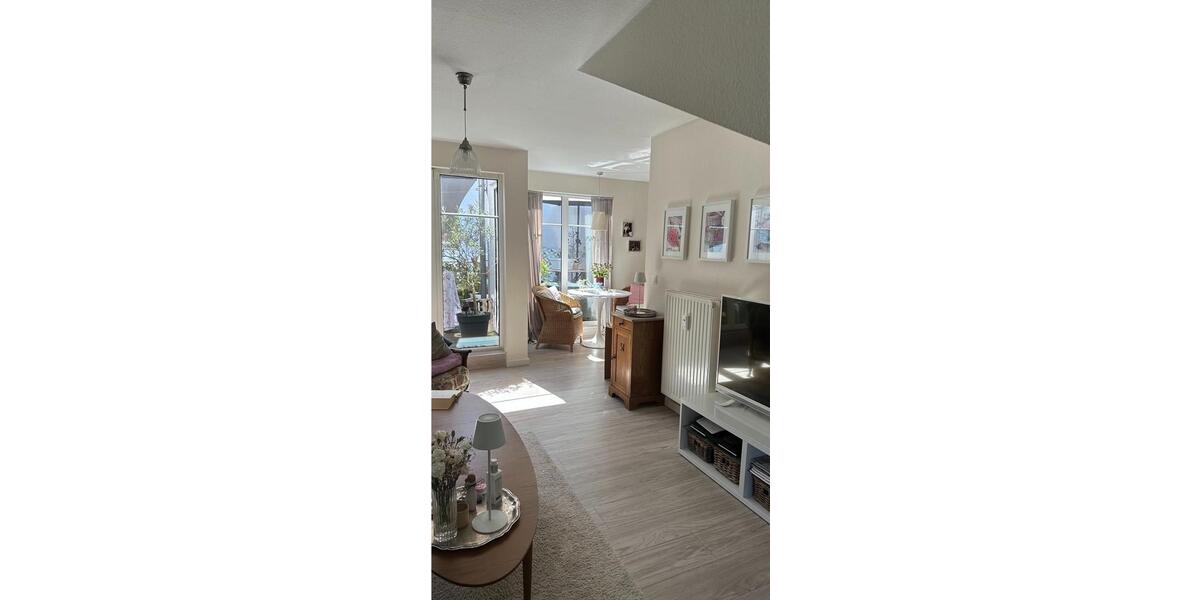 Dachgeschoßwohnung Kiel Wik - 2 Zimmer, 67 m&sup2;, 375.000&euro; | Angebot:26833040