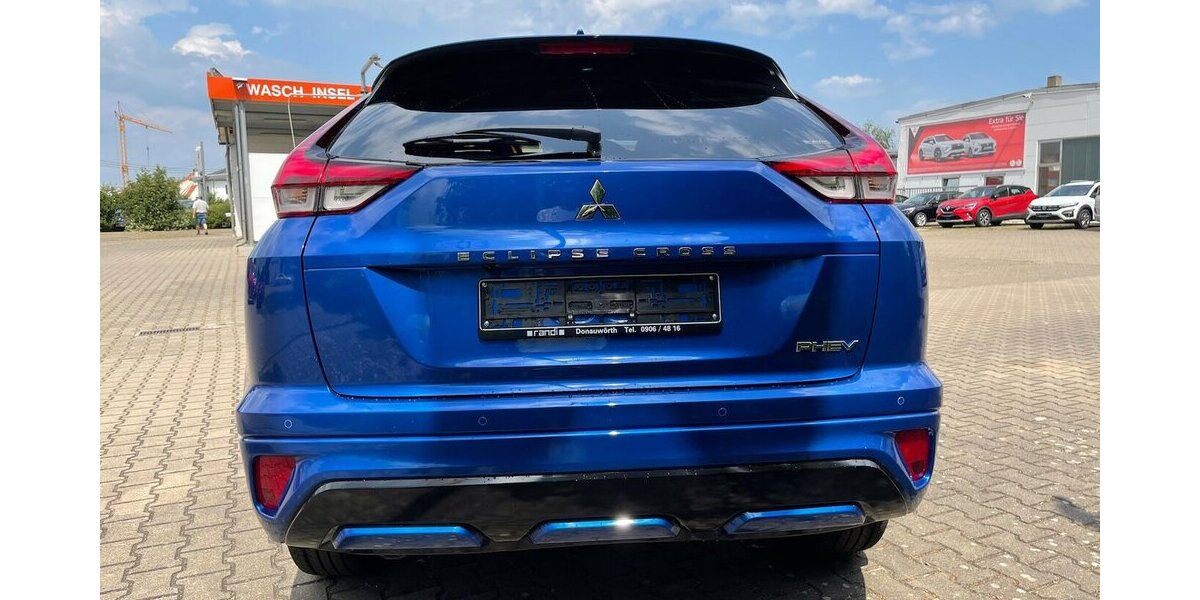 Mitsubishi Eclipse Cross PHEV PLUS mit SELECT-Paket VOR ORT 22.000 km 26.480 &euro; Donauwörth 86609