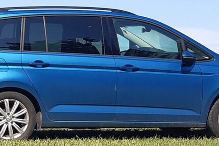 VW Touran 89.000 km 17.990 &euro; Kirchanschöring 83417