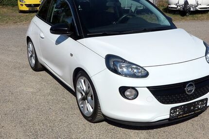 Opel Adam 106.000 km 6.660 &euro; Rüsselsheim 65428
