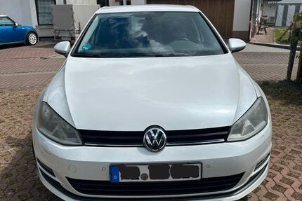VW Golf 93.000 km 12.000 &euro; Flörsheim-Dalsheim 67592