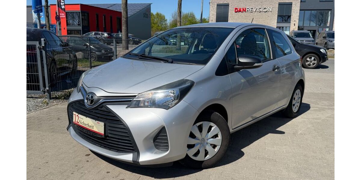 Toyota Yaris 100.000 km 6.990 &euro; Schleswig 24837