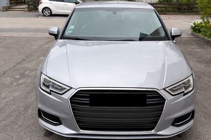 Audi A3 135.000 km 17.000 &euro; Burghausen 84489