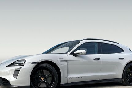 Porsche Taycan 12.890 km 113.480 € Kiel 24159